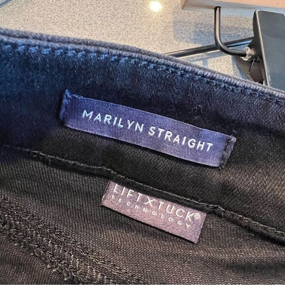 NWT NYDJ Marilyn Straight Leg Jeans in Black 2 - Picture 7 of 7